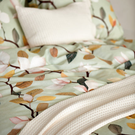 Vandyck Twiggy dekbedovertrek Pistache - Home Pique sprei en kussensloop Cream Tan - bithliving.com