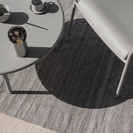 YUA lounge table Ø 80 cm Silk Gray